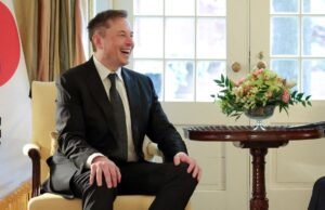 Elon Musk eyes chip market, says will resume work on Dojo3 project