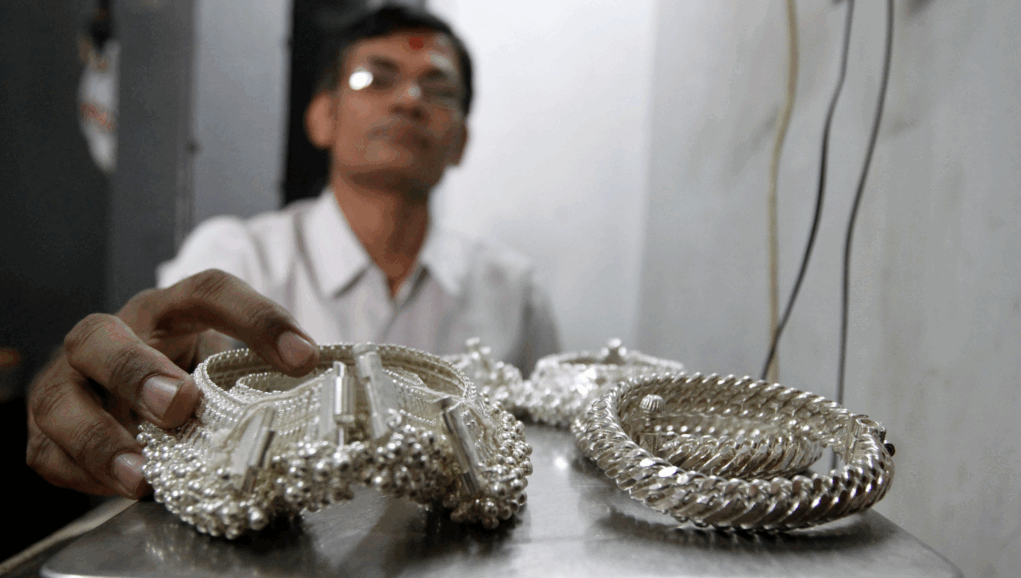 Silver Price Increase To Rs 57,000 In 18 Days Of 2026: Here’s The Reason Why!