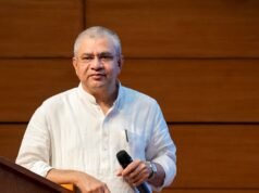 Ashwini Vaishnaw visits ASML HQ; Confirms Dutch giant’s tech for India’s Dholera chip plant