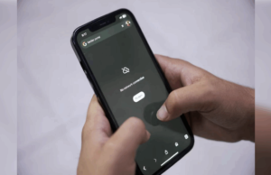 IAS Officers Suspended Over Delay In Buying 28,0000 Smartphones