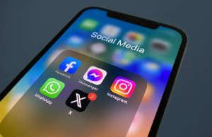 Govt To Examine Calls For Social Media Ban For Under-16s