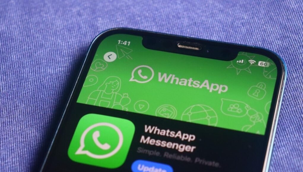 SC Rebukes WhatsApp, Asks Platform To Stop Sharing User Data Completely